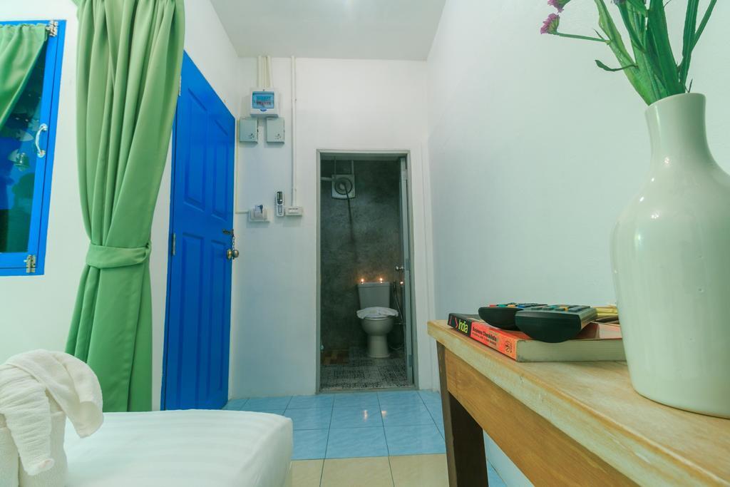 Frog House Bed & Breakfast (Adults Only) Patong Εξωτερικό φωτογραφία