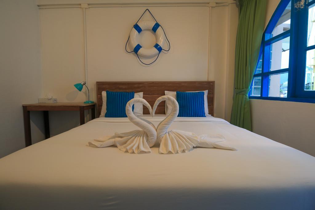 Frog House Bed & Breakfast (Adults Only) Patong Εξωτερικό φωτογραφία