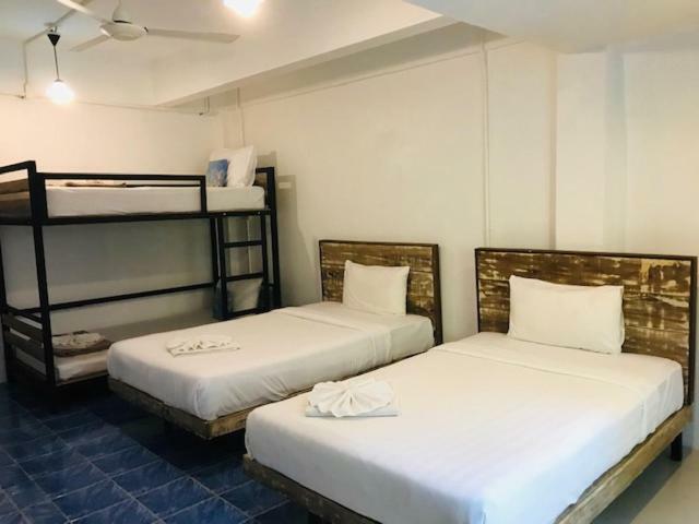 Frog House Bed & Breakfast (Adults Only) Patong Εξωτερικό φωτογραφία