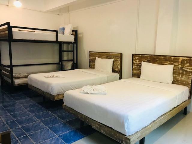 Frog House Bed & Breakfast (Adults Only) Patong Εξωτερικό φωτογραφία